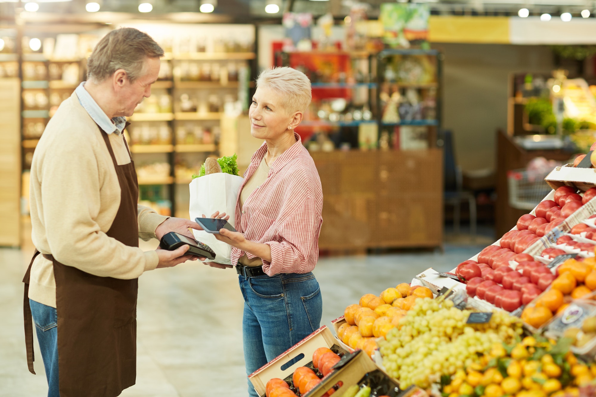 Paying via NFC at Farmers Market